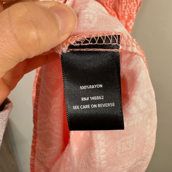 Torrid Diamond Challis Peach & White Skater Dress - Picture 6 of 10